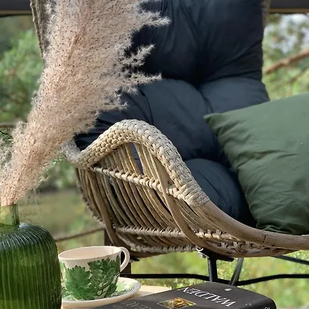 My Tree Warszawa, Macierowe Bagno Hotel