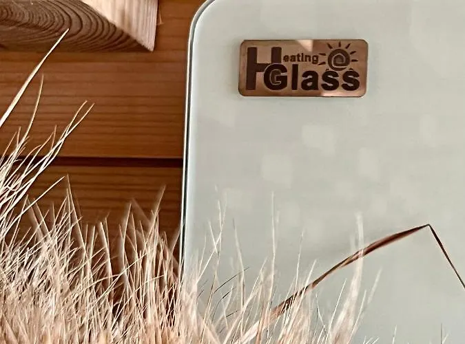 My Tree Warszawa, Macierowe Bagno Hotel *