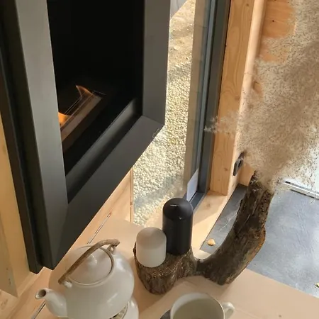 My Tree Warszawa, Macierowe Bagno Hotel