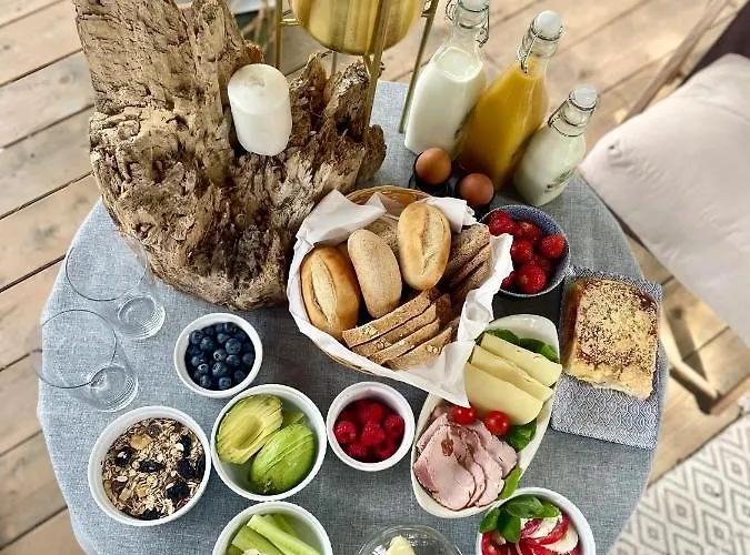 Hotel My Tree Warszawa, Macierowe Bagno Warszawa